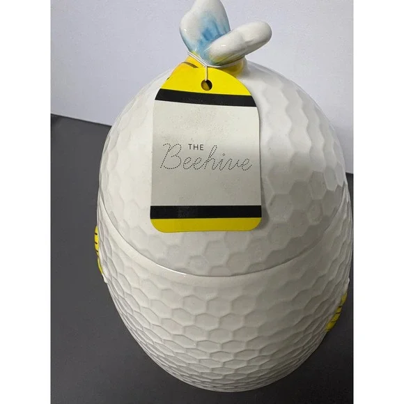 The Beehive Ceramic Cookie Jar Honeycomb Bumblebee Canister 42oz Cream NEW - Picture 4 of 10